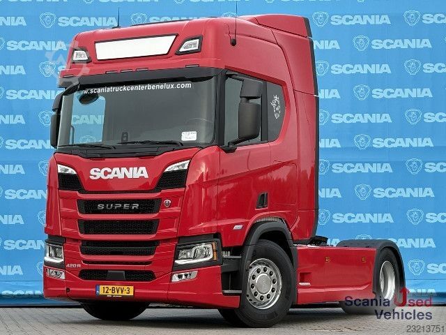 標準トラクターユニット Scania R 420 A4x2NA RETARDER SUPER S2 VECTO 3