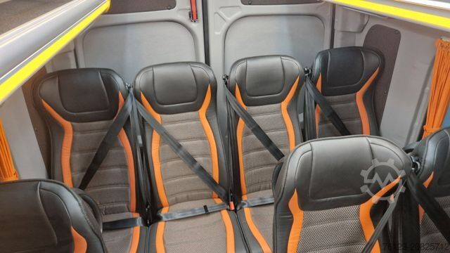 Miniautocarro MERCEDES-BENZ 519  Allrad 4 x 4 Vorlauffahrzeug  GSR2