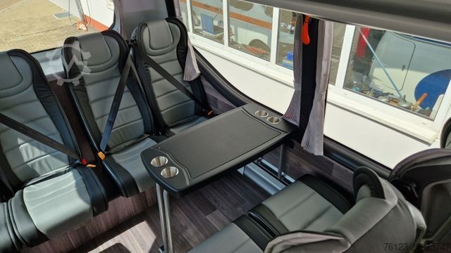 Minibus MERCEDES-BENZ 519 Sunset S 4 Ferqui Chasis 907 Vorlauffahrzeug