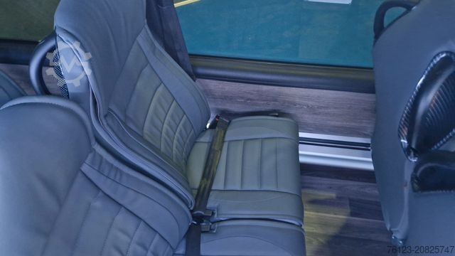 Minibus MERCEDES-BENZ 519 Sunset S 4 Ferqui Chasis 907 Vorlauffahrzeug