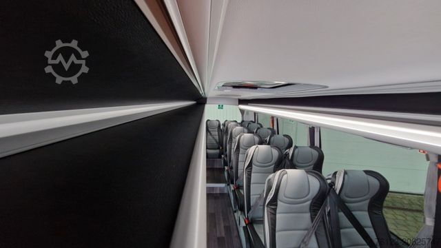 Minibus MERCEDES-BENZ 519 Sunset S 4 Ferqui Chasis 907 Vorlauffahrzeug