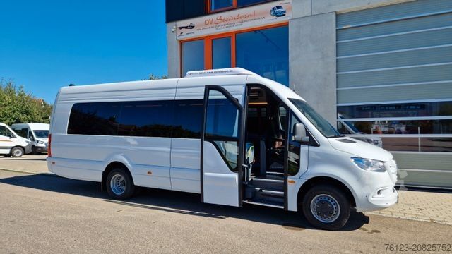 Minibus MERCEDES-BENZ 517 Lord Comfort XXL Lagerfahrzeug 23 SS