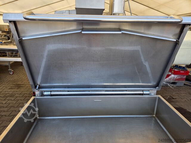 CHILLER RENOVATION CENTER Sp. z o.o.  CHILLER RENOVATION CENTER Sp. z o.o.  CHILLER RENOVATION CENTER Sp. z o.o. 