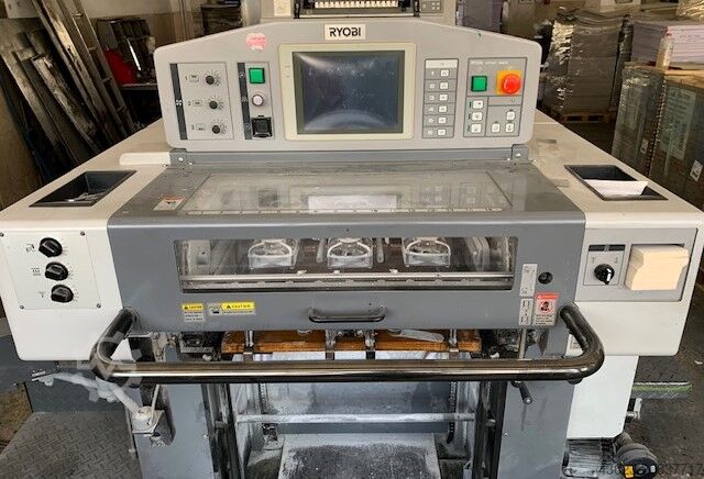 מכבש דפוס אופסט Ryobi 525 HXX