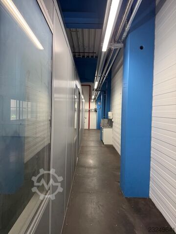  Meisterbüro auf Lagerbühne 