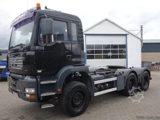 Poids lourds MAN TGA 33.430 TREKKER6X4 STEELSPRINGS MANUALGEARBOX