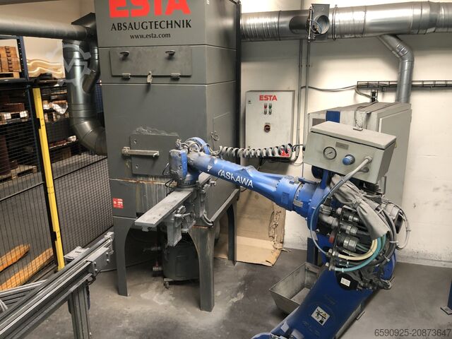 Robô industrial Yaskawa DX100