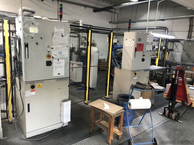 Robô industrial Yaskawa DX100