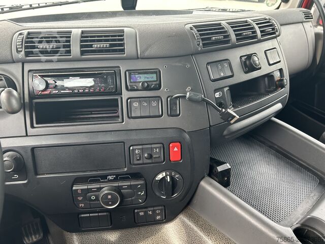 Standart-SZM DAF CF 410 FT Space Cab / 742 dkm / 2 Tanks / NL Truck