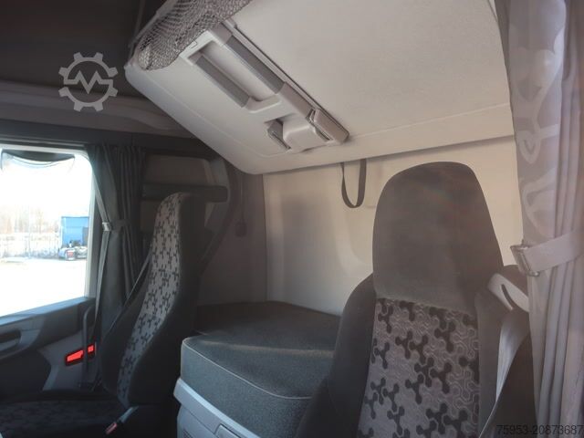 Standart çekici ünitesi Scania S 460 NGS LED Retrarder Standklima Navi