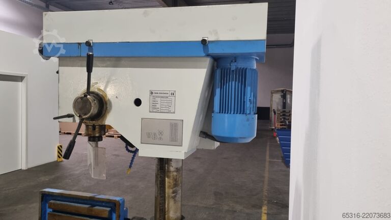 Säulenbohrmaschine ZMM Mashstroy  Bulgarien PMC 40 Säulenbohrmaschine