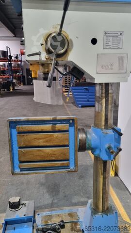 Säulenbohrmaschine ZMM Mashstroy  Bulgarien PMC 40 Säulenbohrmaschine