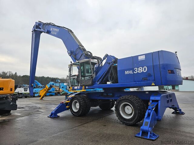 Medžiagų tvarkymo įrenginys Fuchs MHL 380