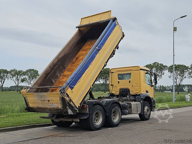 Ανατροπή 3 όψεων MERCEDES-BENZ AROCS 2643