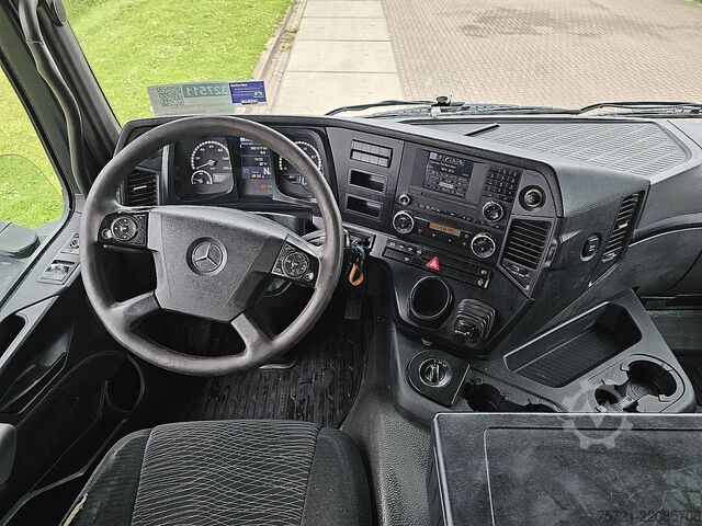 Ανατροπή 3 όψεων MERCEDES-BENZ AROCS 2643