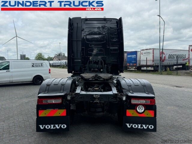 मानक SZM Volvo FH 500 GLOBETROTTER, 2 TANKS, LEATHER, ALCOA