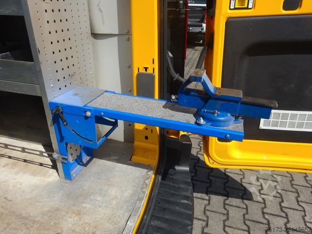 Furgão de painéis FORD Transit Kasten 350 L2H2 Trend AHK Service-Line