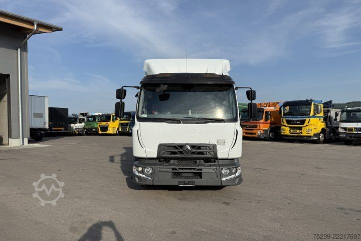 Standard dragbil Renault D10.240 4x2 / Swiss-Vehicle