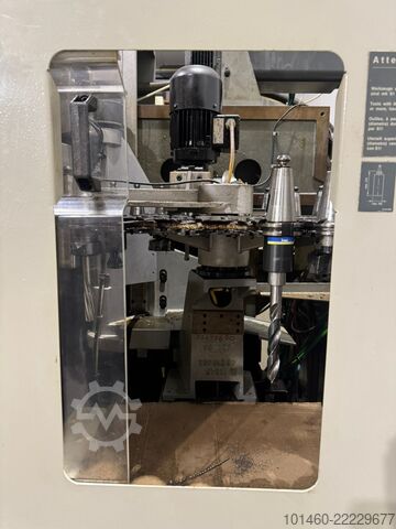 Universal machining center Deckel Maho DMU 80