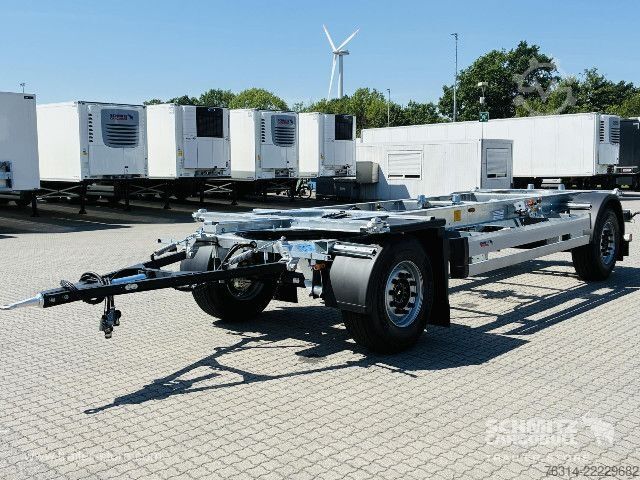 Прицеп с обменяемым шасси Schmitz Cargobull Anhänger Wechselfahrgestell Standard