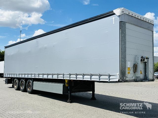 Semi-reboque aberto com lona Schmitz Cargobull Curtainsider Standard Getränke
