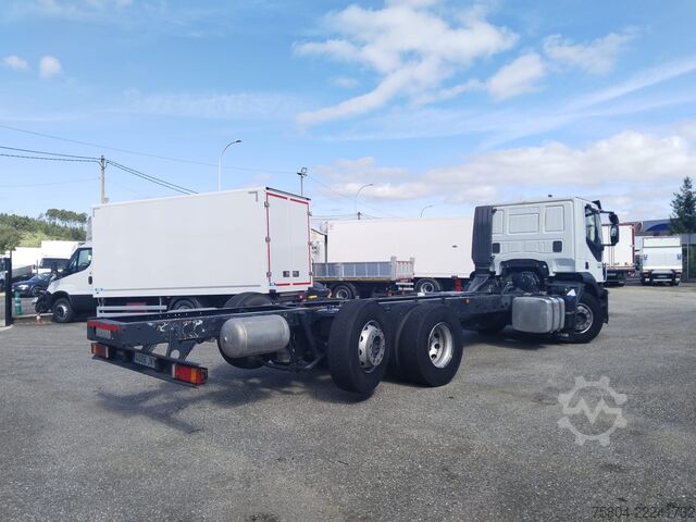 Xe tải hoán đổi thùng Iveco AD260SY/FS-CM