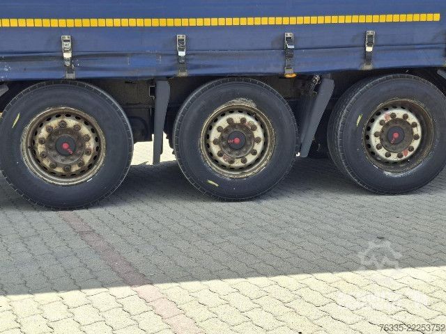खुला सेमी-ट्रेलर तिरपाल के साथ Kögel Curtainsider Mega