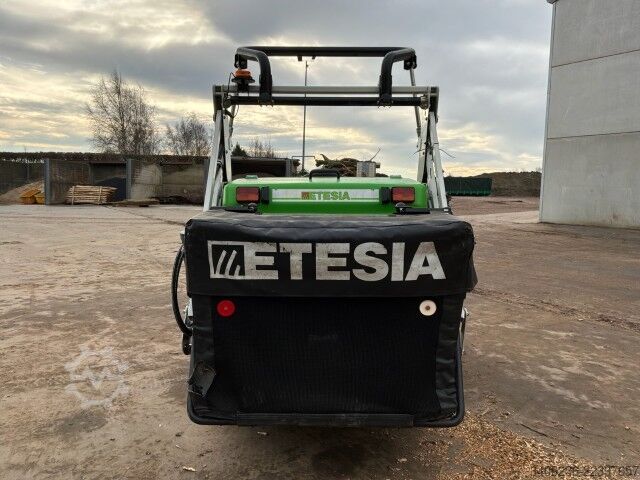 草刈機 Etesia Hydro 124D