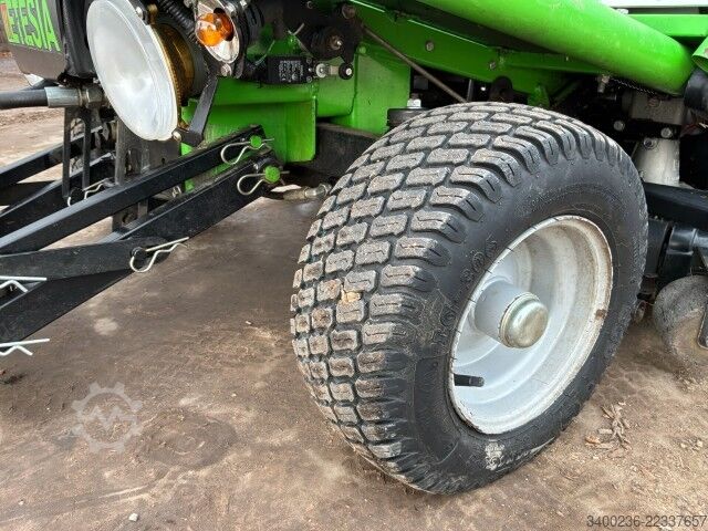 草刈機 Etesia Hydro 124D