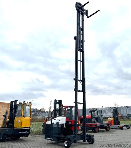 4-Wege-Gabelstapler Combilift C4500 / LPG / 4500 kg/ Triplex 9300 mm