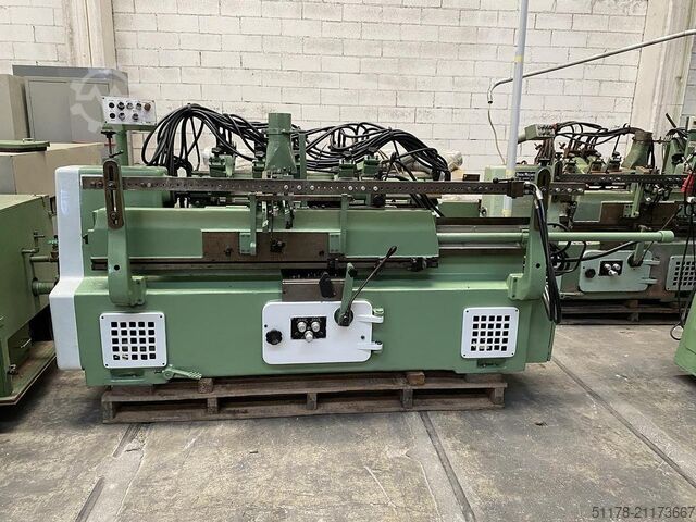 OMA 120/A Automatyczna tokarka do drewna z podajnikiem, maksymalna długość obrabianego elementu 1200 OMA OMA 120/A