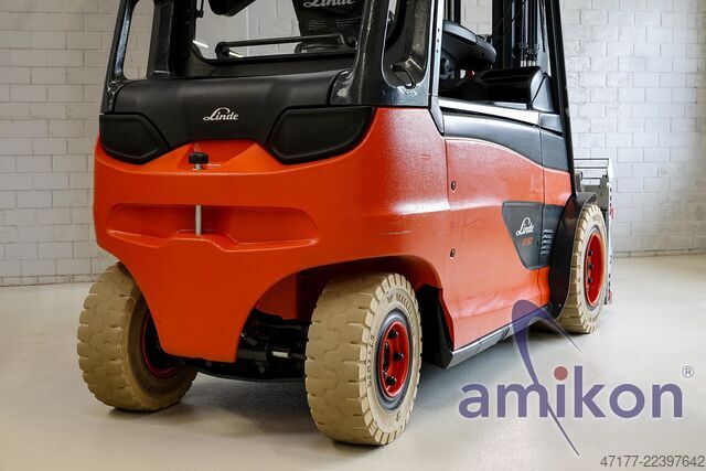 5,37m Zinkenverstellung Ladegerät Linde E50 Elektro Gabelstapler 5t Triplex