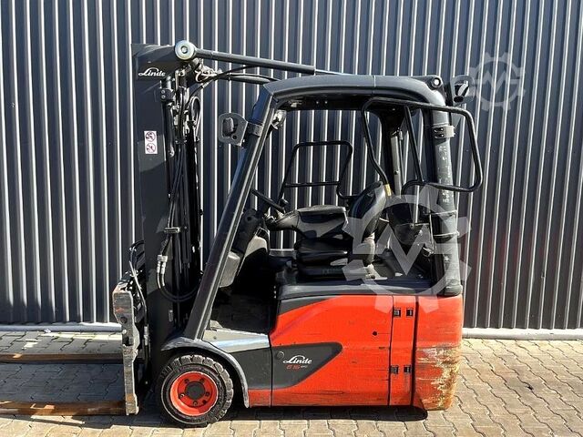 Forklift listrik 3 roda Linde E16-02