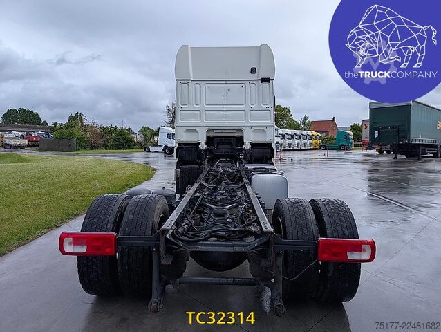 Chasis con cabina DAF XF 450