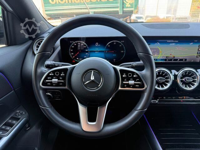 Πλατφόρμα φόρτωσης Mercedes-Benz EQA 300 4M Progressive+Ambiente+RFK+19AMG+TotW