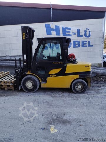 Stroj za ovijanje palet s folijo z vrtljivim krožnikom Strapex 