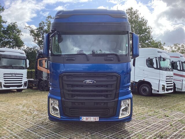 Tractor estándar Ford F-Max full lease 1500 € excl BTW