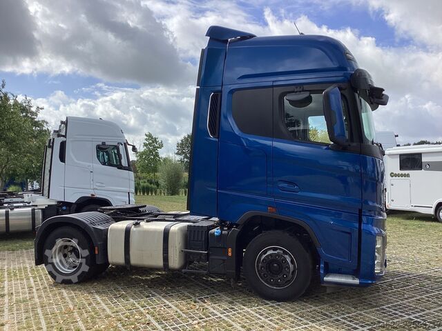 Tractor estándar Ford F-Max full lease 1500 € excl BTW