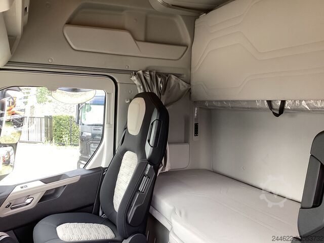 Standartinis vilkikas Ford ADR