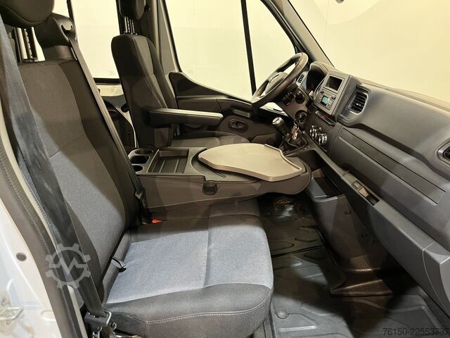 크레인이 장착된 플랫폼 트럭 Renault Master 2.3 dCi 145 PK L3 Open Laadbak / Fassi K...
