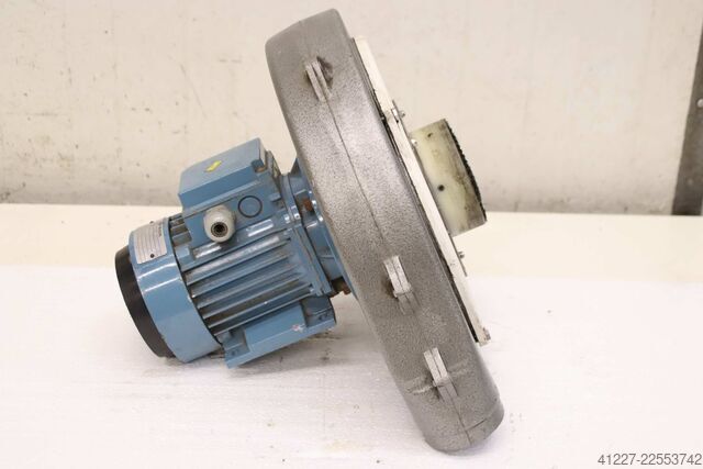 Ventilador radial de 0,55 kW y 2820 rpm Bossler Lüfterrad Ø 285 mm