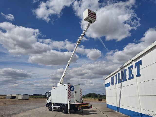 Knúinn vinnupallur á vörubíl IVECO EUROCARGO ML 120EL18 - EEV- NACELLE 15