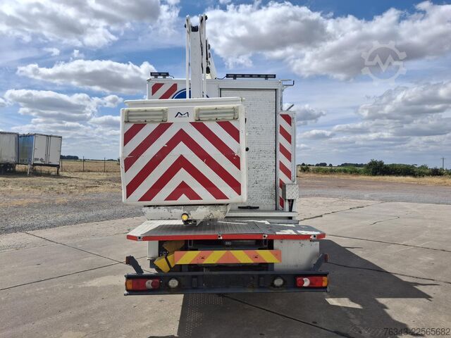 Plataforma de trabalho montada em camião IVECO EUROCARGO ML 120EL18 - EEV- NACELLE 15