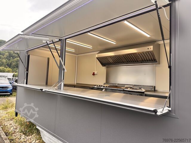 Prodajni voziček / tovornjak s hrano Voll ausgestatteter Gastro-Contrailer (Hydraulik-Absenkbar) | Profi-Küche NEU