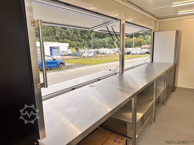 Prodajni voziček / tovornjak s hrano Voll ausgestatteter Gastro-Contrailer (Hydraulik-Absenkbar) | Profi-Küche NEU