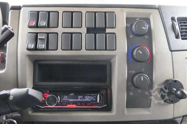 Pengangkutan dalam peti sejuk/beku Volvo FL 240 | Carrier SUPRA 950Mt / Bi-temp | 3 Comp...
