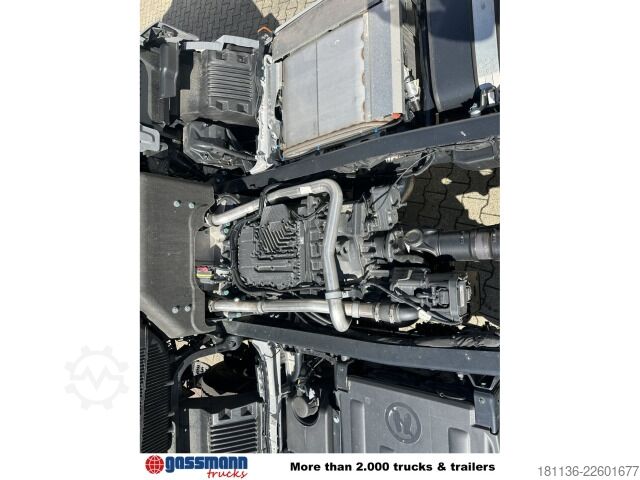 トラックシャーシ MAN TGS 33.540 6x6 BB CH, Intarder