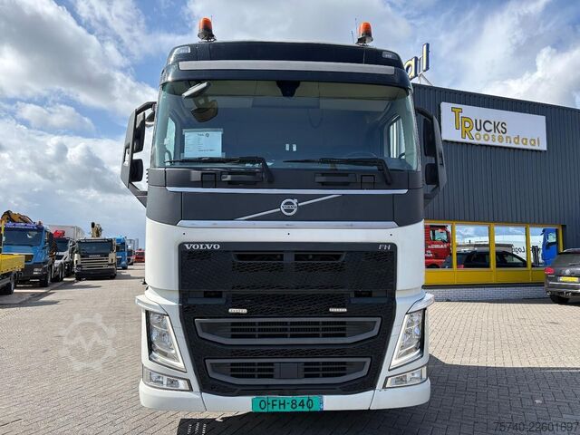 Autovedu kaubik Volvo FH 500 + HYDRAULISCHE PLATEAUS + LIER + REMOTE ...