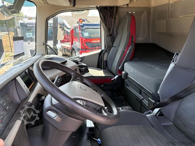 Autovedu kaubik Volvo FH 500 + HYDRAULISCHE PLATEAUS + LIER + REMOTE ...