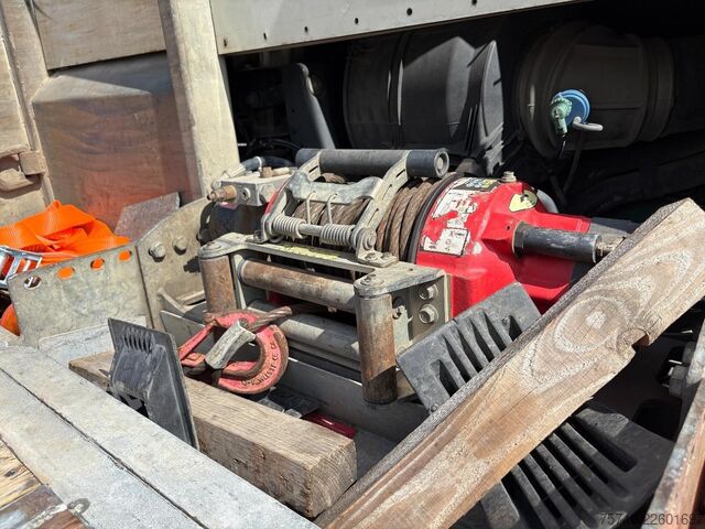 Autovedu kaubik Volvo FH 500 + HYDRAULISCHE PLATEAUS + LIER + REMOTE ...